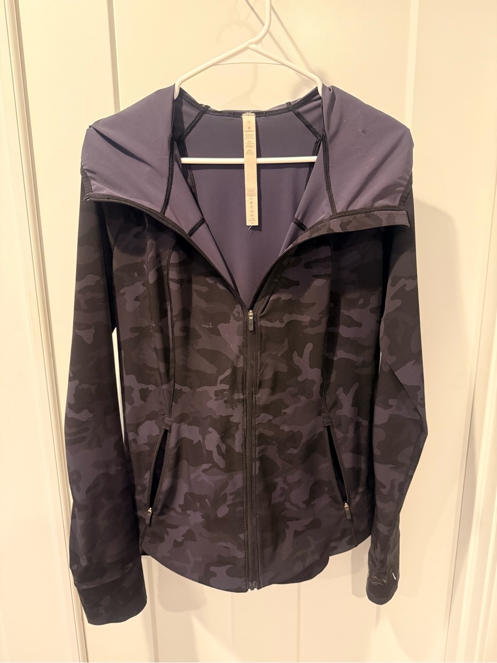 lululemon athletica Women's Charcoal Camo Hooded Zip Jacket